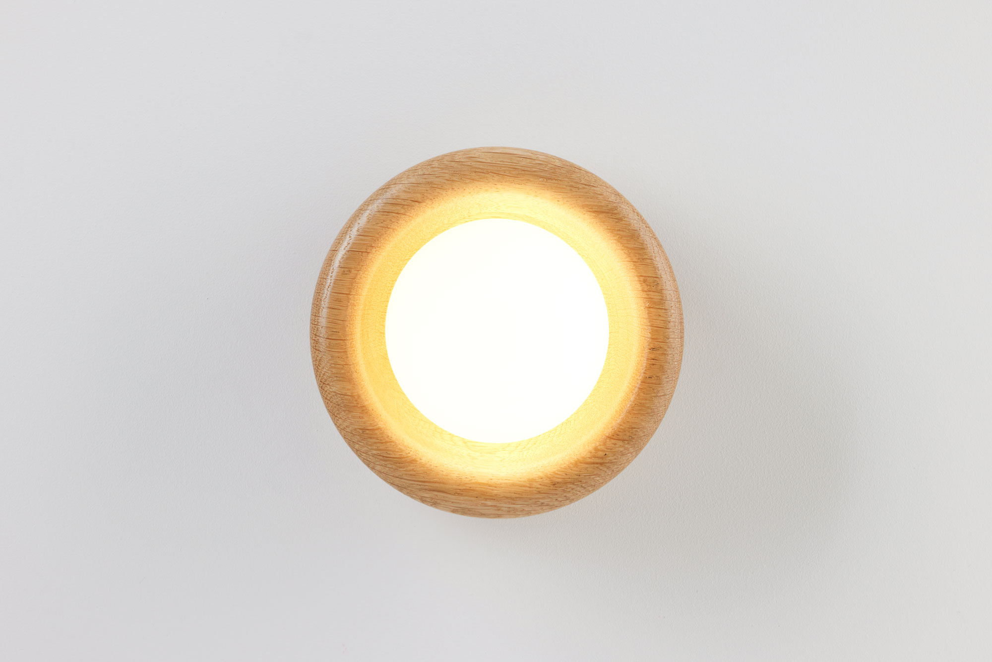 Silo Wall Sconce in American Oak Timber